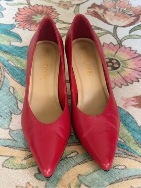 Vintage Coup D'Etat Red Pointed Toe Heel Sz. 7 1/2 M